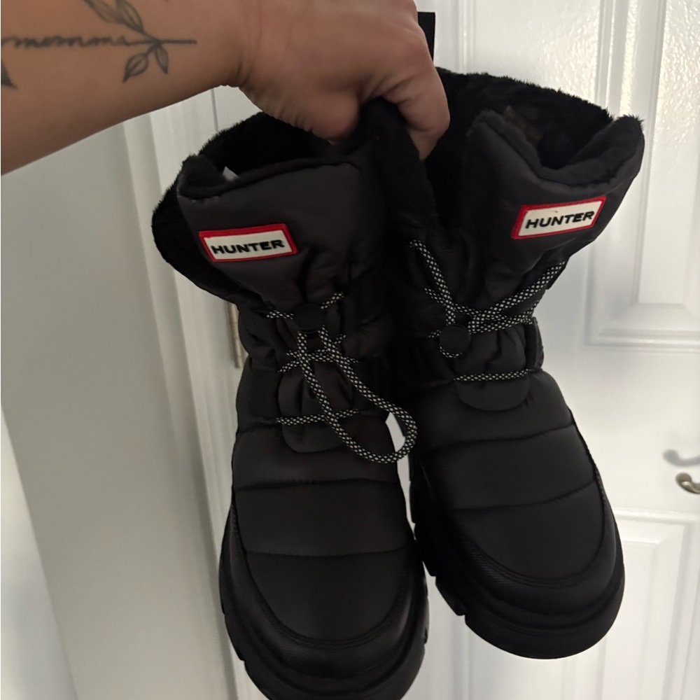 Hunter Black Insulated Boots - Picture 3 of 4